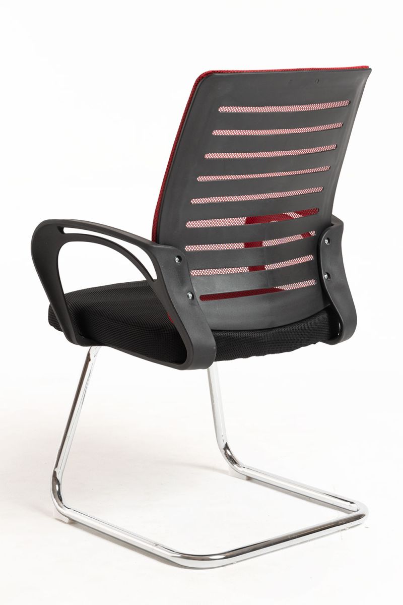 Chaise Confidente Binet- Une chaise de bureau sans roulettes