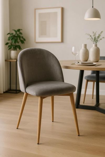 Chaise Vint Velours, un classique en chaises salle à manger en velours
